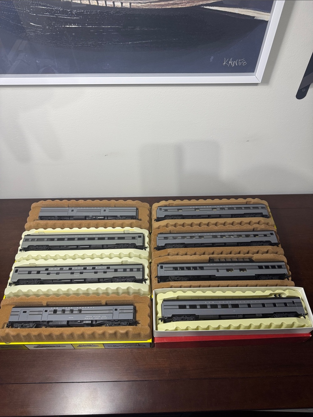 AHM/Rivarossi New York Central 1930’s HO Scale 8 Piece Passenger Car Set (New)